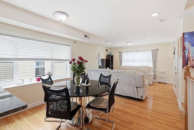 18 Winter St, Everett, MA 02149