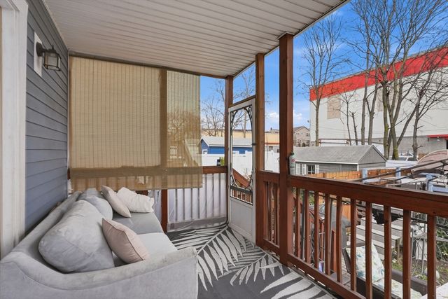 18 Winter St, Everett, MA 02149