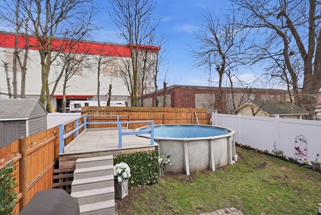 18 Winter St, Everett, MA 02149