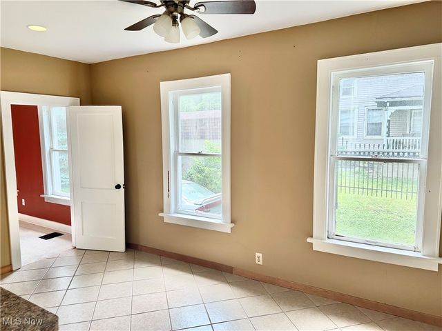 8026 Elm Street, Garrettsville, OH 44231