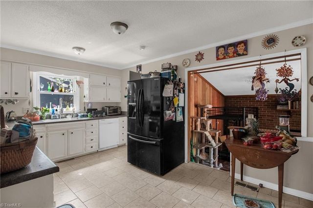 4100 Olympia Drive, Greensboro, NC 27406