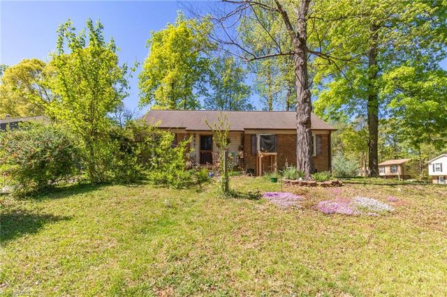 4100 Olympia Drive, Greensboro, NC 27406