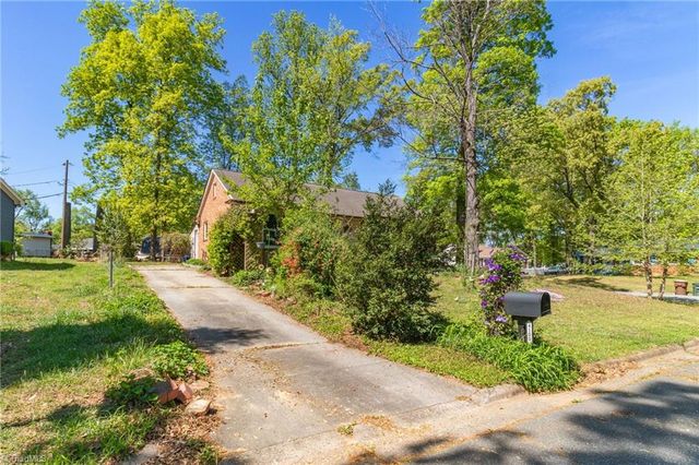 4100 Olympia Drive, Greensboro, NC 27406