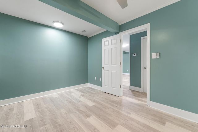 1091 Frank P Corso Street, Biloxi, MS 39530