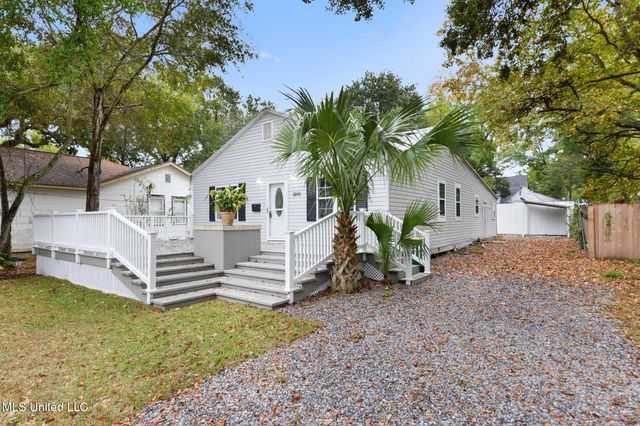 1091 Frank P Corso Street, Biloxi, MS 39530