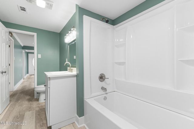 1091 Frank P Corso Street, Biloxi, MS 39530