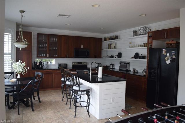 9923 Springlake CIR, Estero, FL 33928