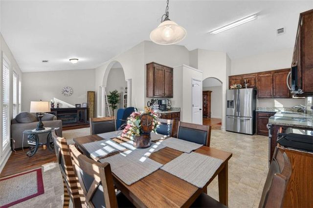 336 Dixie Court, Mount Airy, GA 30563