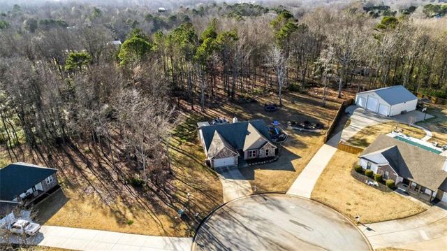 336 Dixie Court, Mount Airy, GA 30563