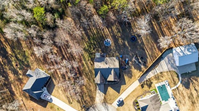 336 Dixie Court, Mount Airy, GA 30563