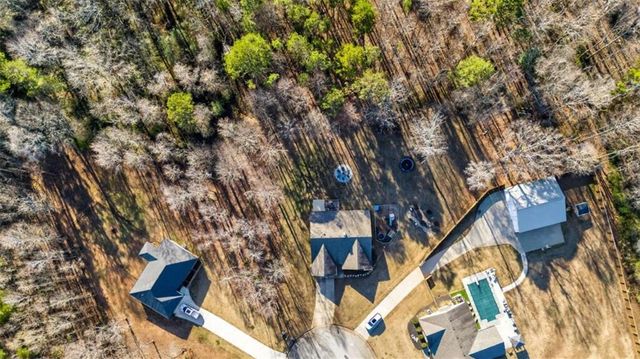 336 Dixie Court, Mount Airy, GA 30563