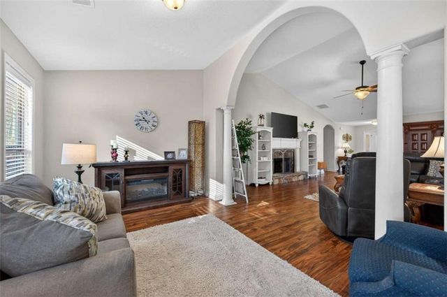 336 Dixie Court, Mount Airy, GA 30563