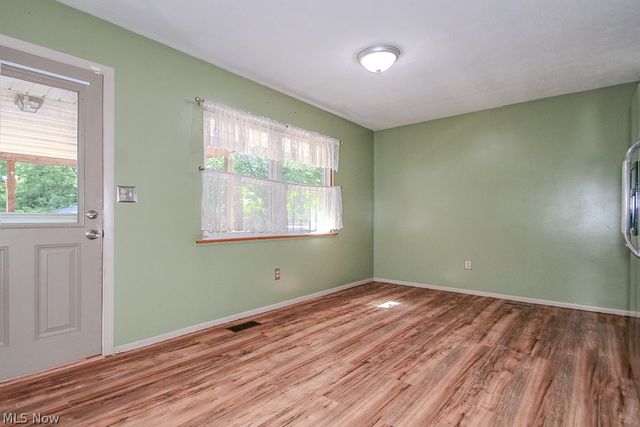 1754 Benjamin Road, Madison, OH 44057