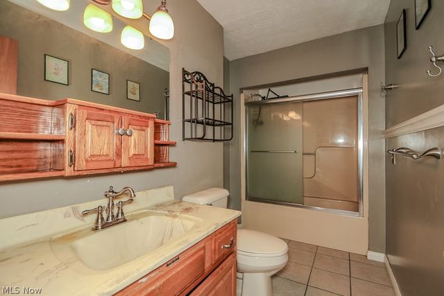1754 Benjamin Road, Madison, OH 44057