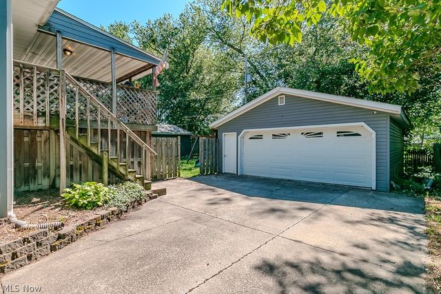 1754 Benjamin Road, Madison, OH 44057