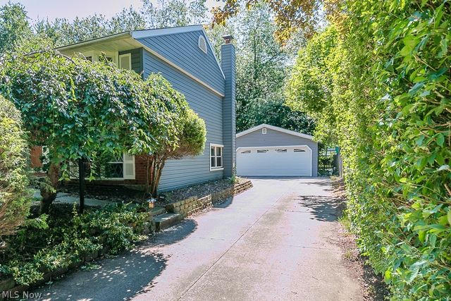 1754 Benjamin Road, Madison, OH 44057