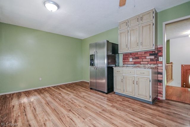 1754 Benjamin Road, Madison, OH 44057