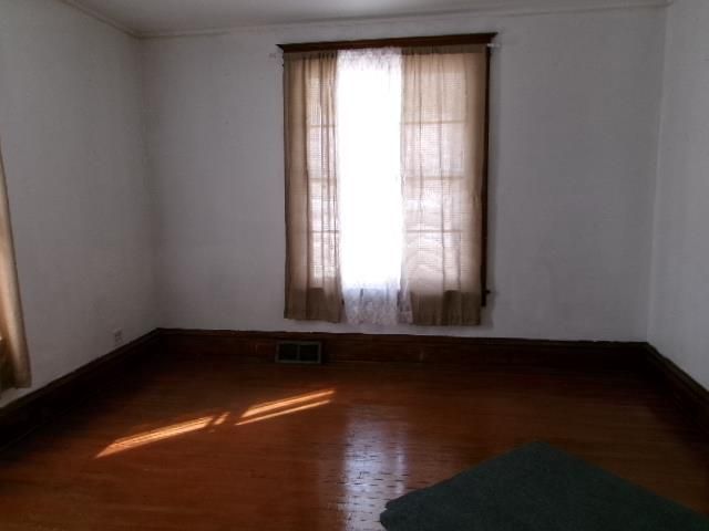 205 N Chestnut Street, Platteville, WI 53818