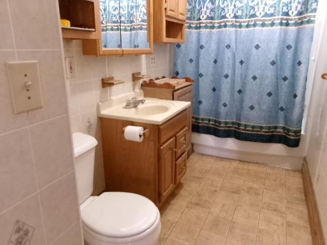 205 N Chestnut Street, Platteville, WI 53818