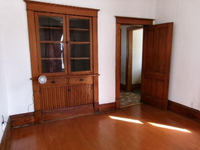 205 N Chestnut Street, Platteville, WI 53818