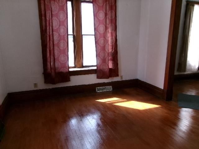 205 N Chestnut Street, Platteville, WI 53818