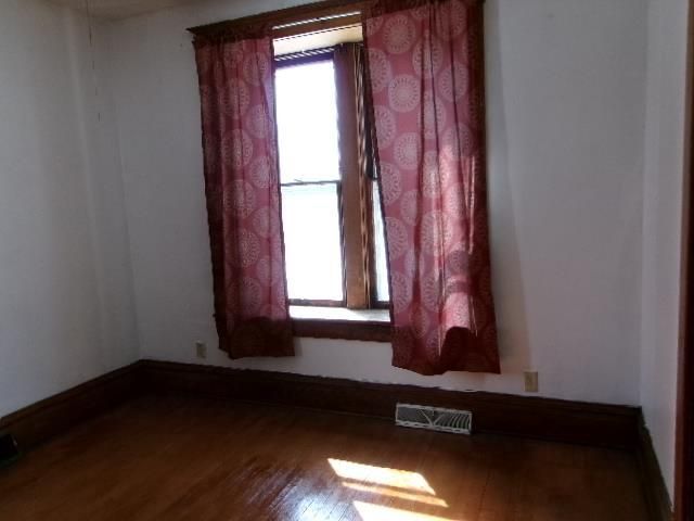 205 N Chestnut Street, Platteville, WI 53818