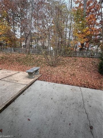 4902 Heritage Woods Court, Greensboro, NC 27407
