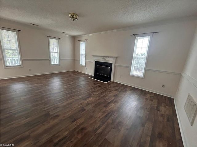 4902 Heritage Woods Court, Greensboro, NC 27407