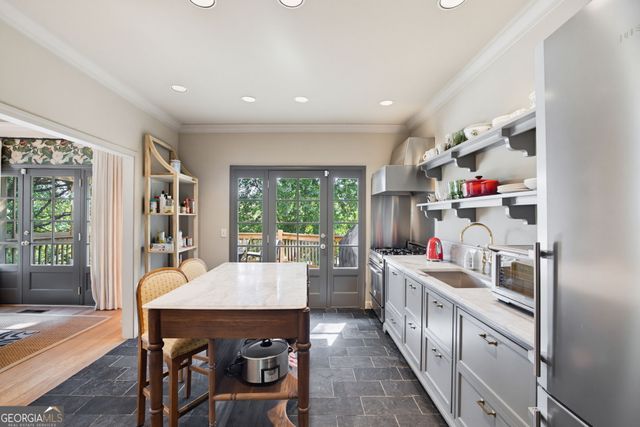 1075 High Point Drive NE, Atlanta, GA 30306