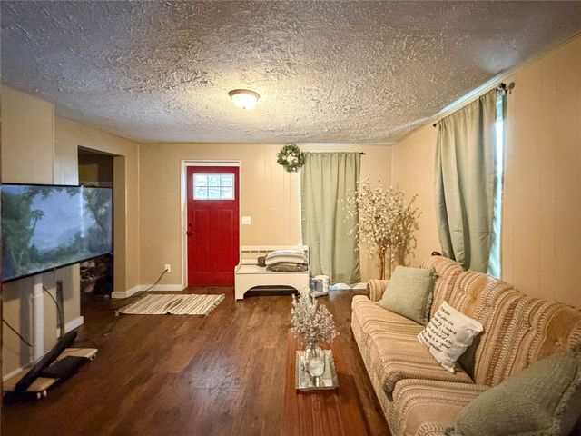 153-155 GLENWOOD Avenue, Meadville City, PA 16335