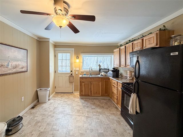 153-155 GLENWOOD Avenue, Meadville City, PA 16335