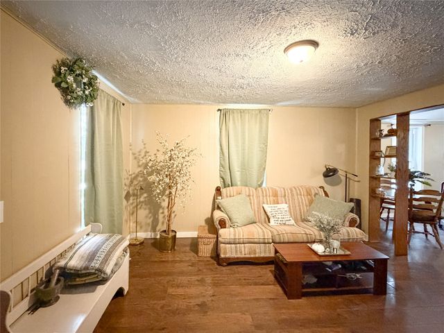 153-155 GLENWOOD Avenue, Meadville City, PA 16335