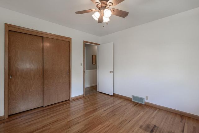 148 S Skyline Drive, Mankato, MN 56001