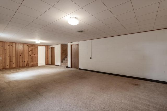 148 S Skyline Drive, Mankato, MN 56001