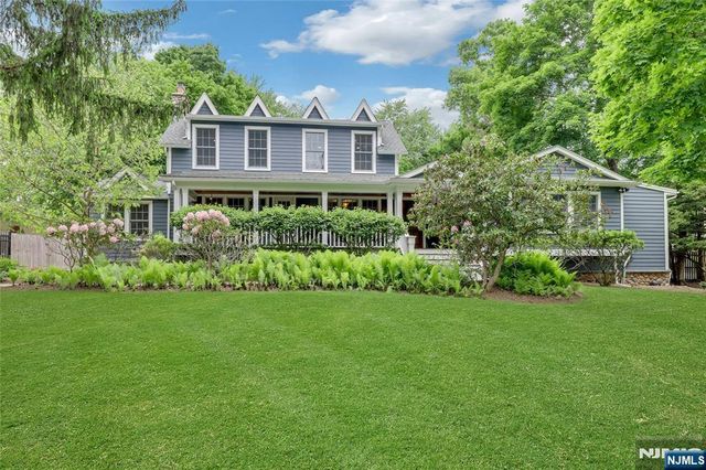 283 Summit Street, Norwood, NJ 07648