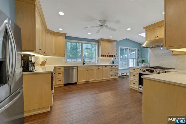 283 Summit Street, Norwood, NJ 07648