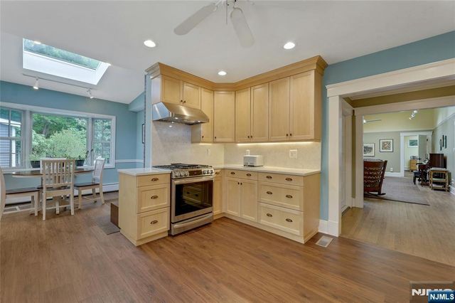 283 Summit Street, Norwood, NJ 07648