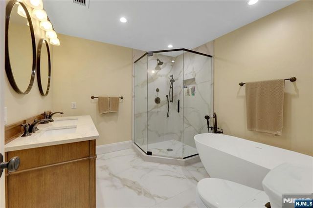 283 Summit Street, Norwood, NJ 07648