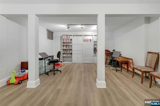 283 Summit Street, Norwood, NJ 07648
