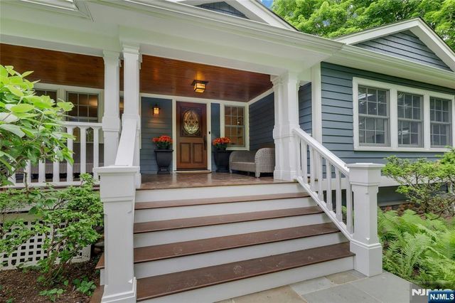 283 Summit Street, Norwood, NJ 07648