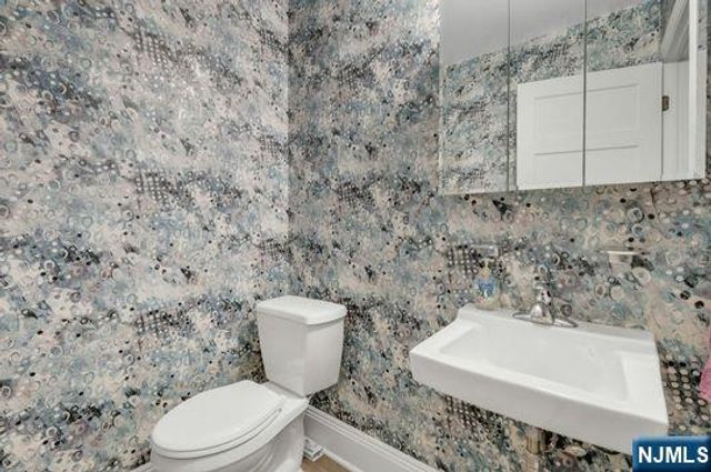 283 Summit Street, Norwood, NJ 07648