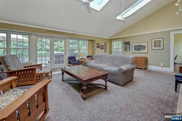 283 Summit Street, Norwood, NJ 07648