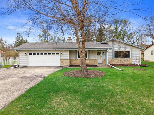 9241 N Port Washington ROAD, Bayside, WI 53217