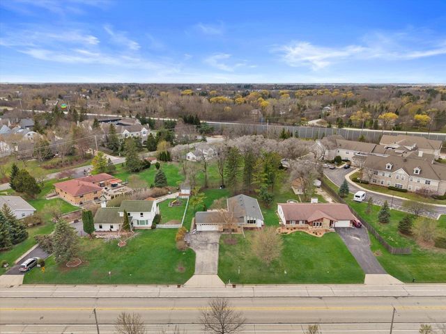 9241 N Port Washington ROAD, Bayside, WI 53217