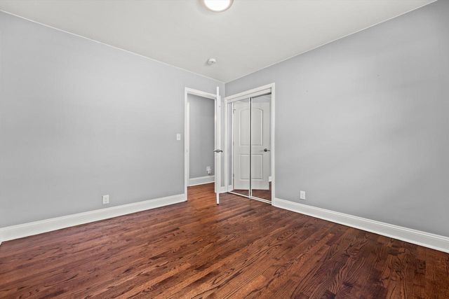 9241 N Port Washington ROAD, Bayside, WI 53217