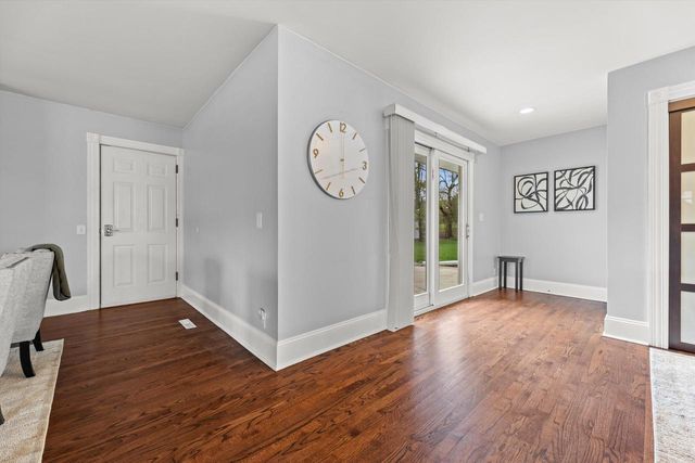 9241 N Port Washington ROAD, Bayside, WI 53217