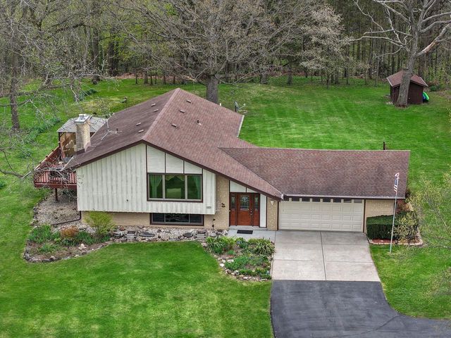 10456 92nd STREET, Franklin, WI 53132