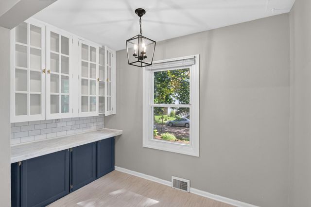 5732 24th Avenue S, Minneapolis, MN 55417
