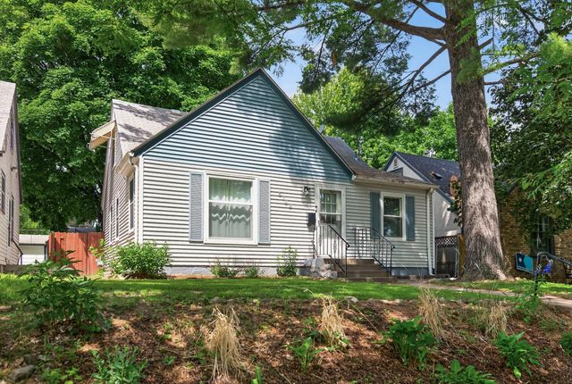 5732 24th Avenue S, Minneapolis, MN 55417