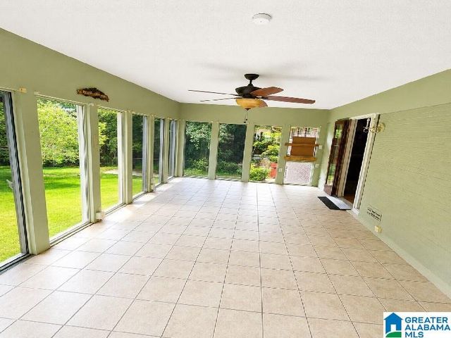 425 4TH TERRACE, Pleasant Grove, AL 35127